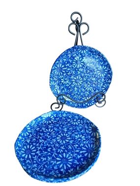 Blue and White Porcelain With Floral Scroll Chrysanthemum Motif Plates Set 4